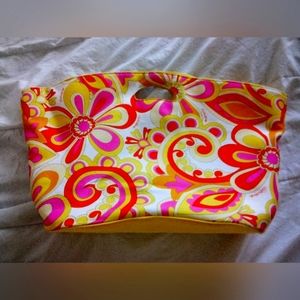 Retro hand bag